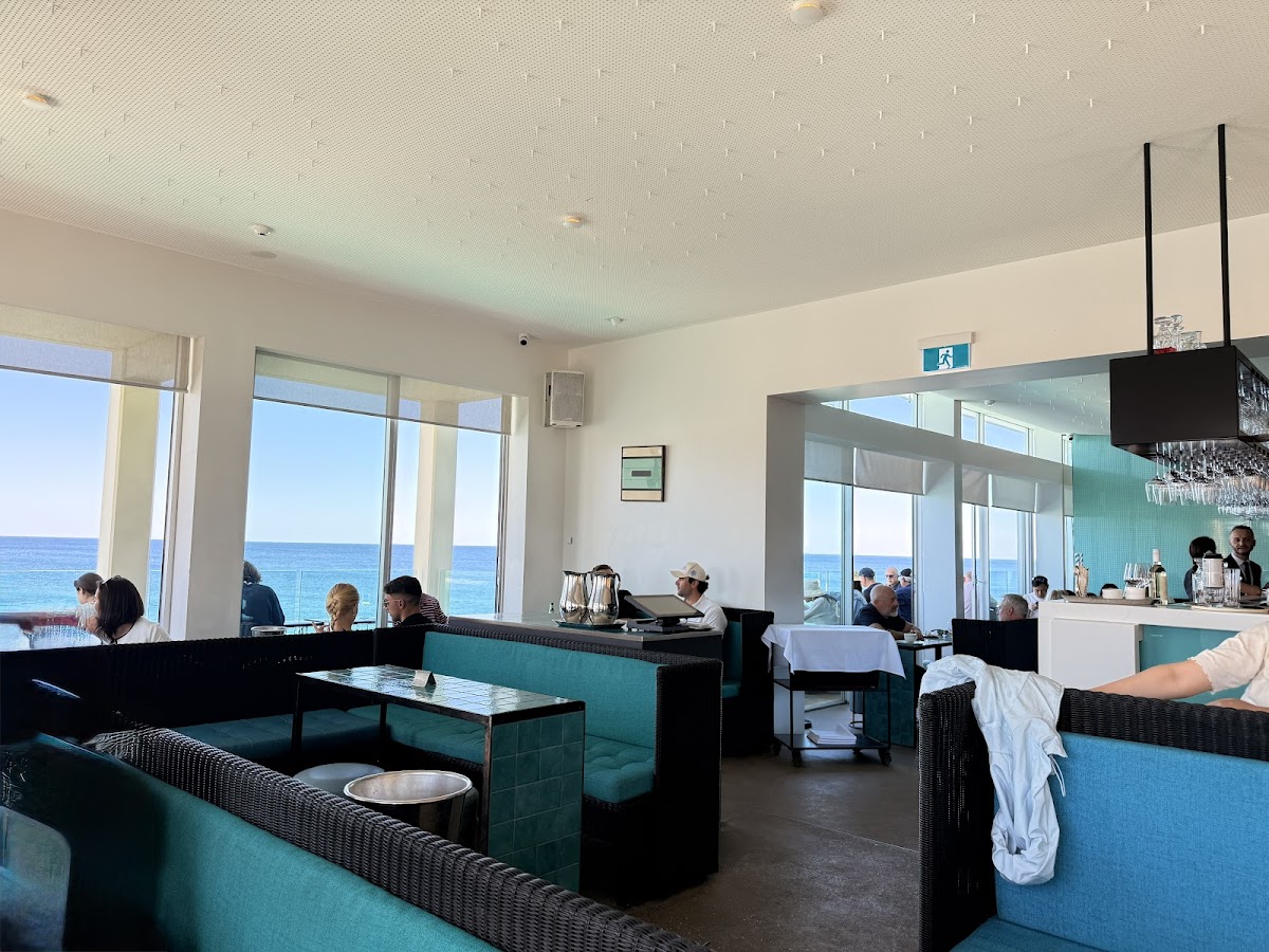 Icebergs Dining Room & Bar — photo 5