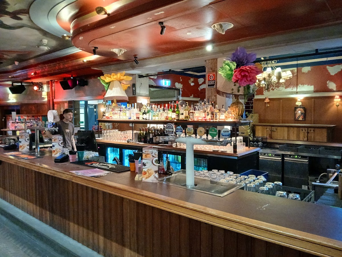Imperial Hotel — photo 4